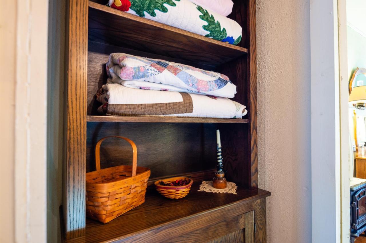 The Pines Of Dresden Bed & Breakfast Ngoại thất bức ảnh
