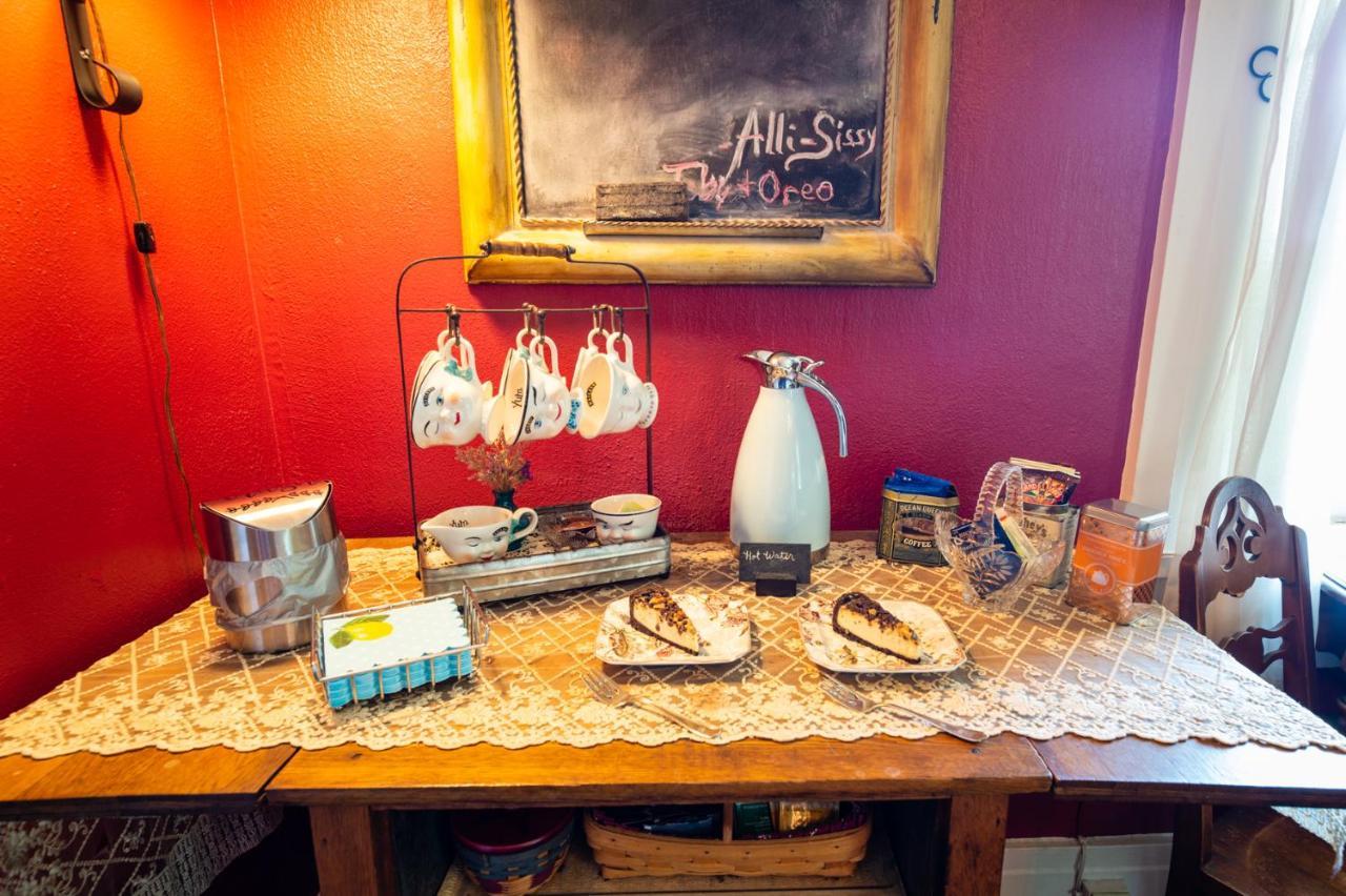 The Pines Of Dresden Bed & Breakfast Ngoại thất bức ảnh
