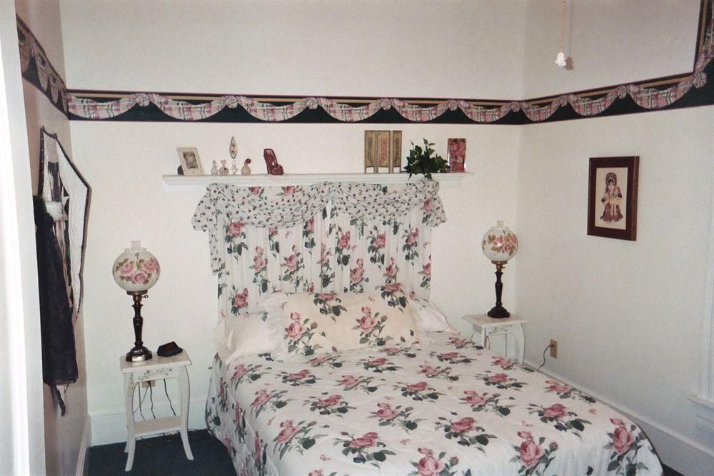 The Pines Of Dresden Bed & Breakfast Ngoại thất bức ảnh